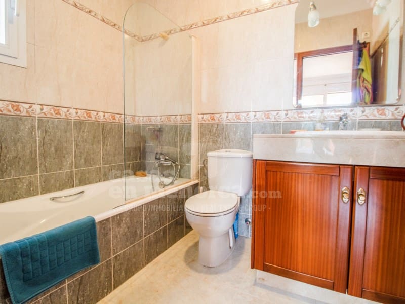 4 bedroom Villa for sale in Trebaluger with pool garage - € 1,150,000 (Ref: 9611317)