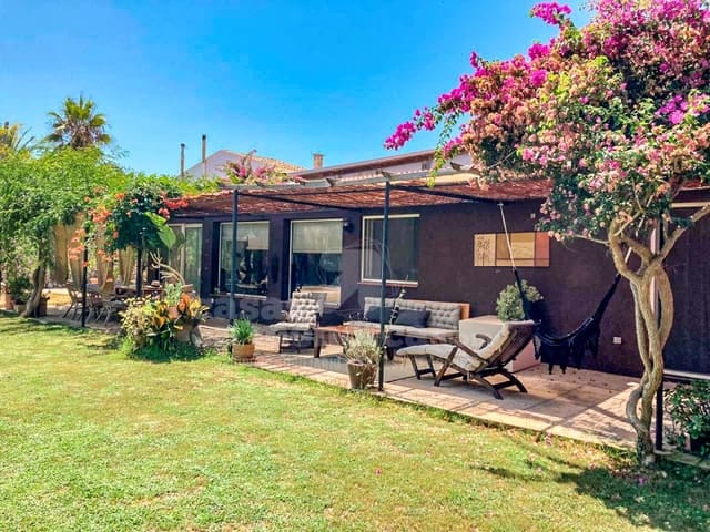 4 makuuhuone Maalaistalo myytävänä paikassa Ciutadella, Ciutadella de Menorca mukana uima-altaan 
autotalli - 1 450 000 € (Ref: 9634212)