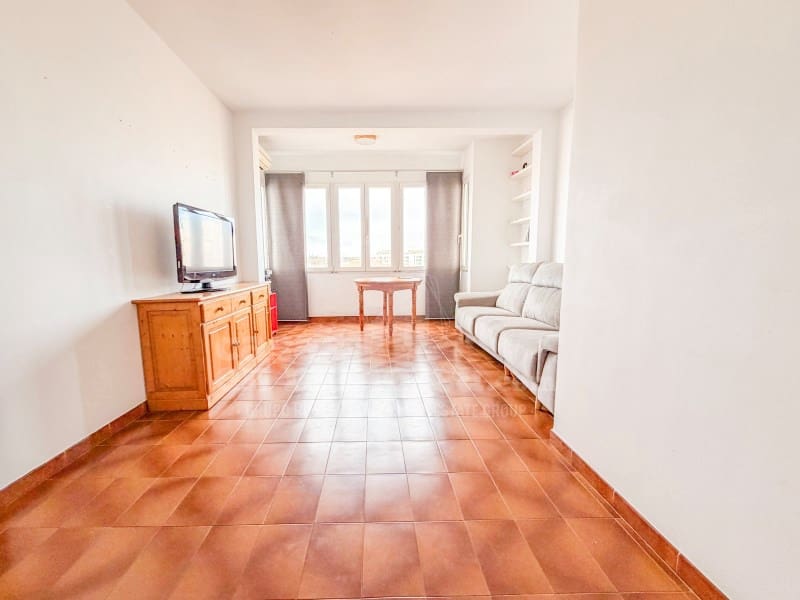 Piso de 3 habitaciones en Ciutadella de Menorca en venta - 330.000 € (Ref: 9666265)