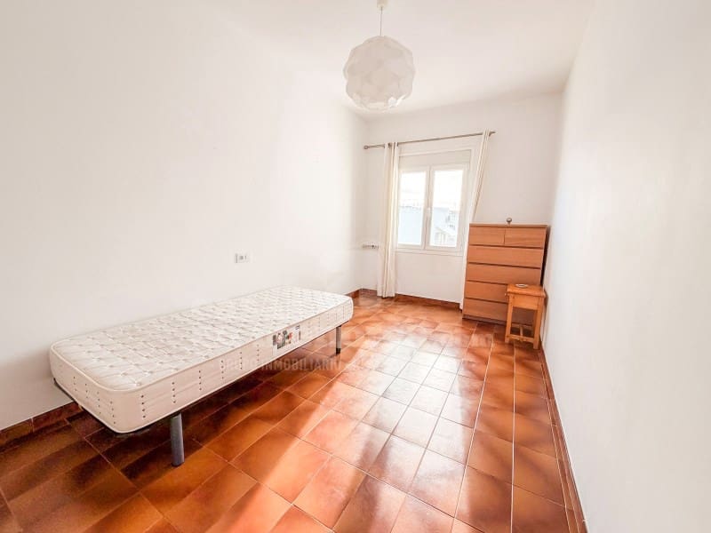 Piso de 3 habitaciones en Ciutadella de Menorca en venta - 330.000 € (Ref: 9666265)