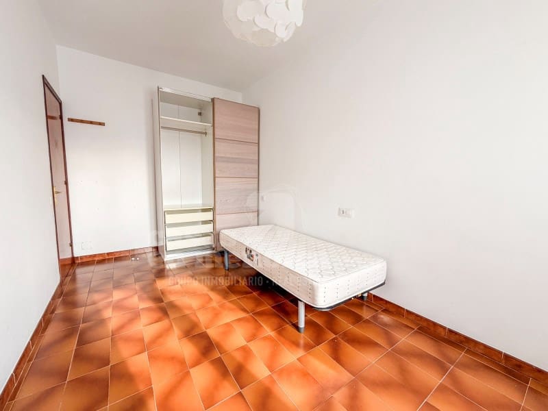 Piso de 3 habitaciones en Ciutadella de Menorca en venta - 330.000 € (Ref: 9666265)