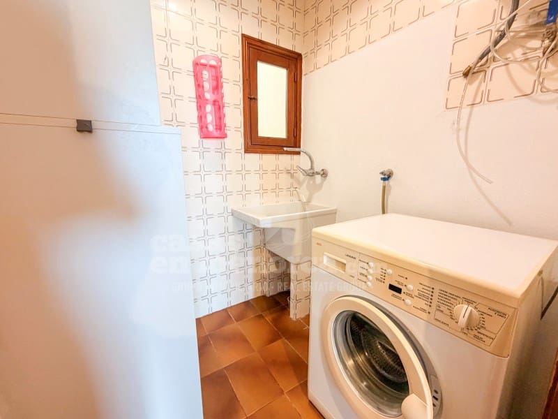 Piso de 3 habitaciones en Ciutadella de Menorca en venta - 330.000 € (Ref: 9666265)