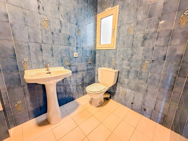 Piso de 3 habitaciones en Ciutadella de Menorca en venta - 330.000 € (Ref: 9666265)