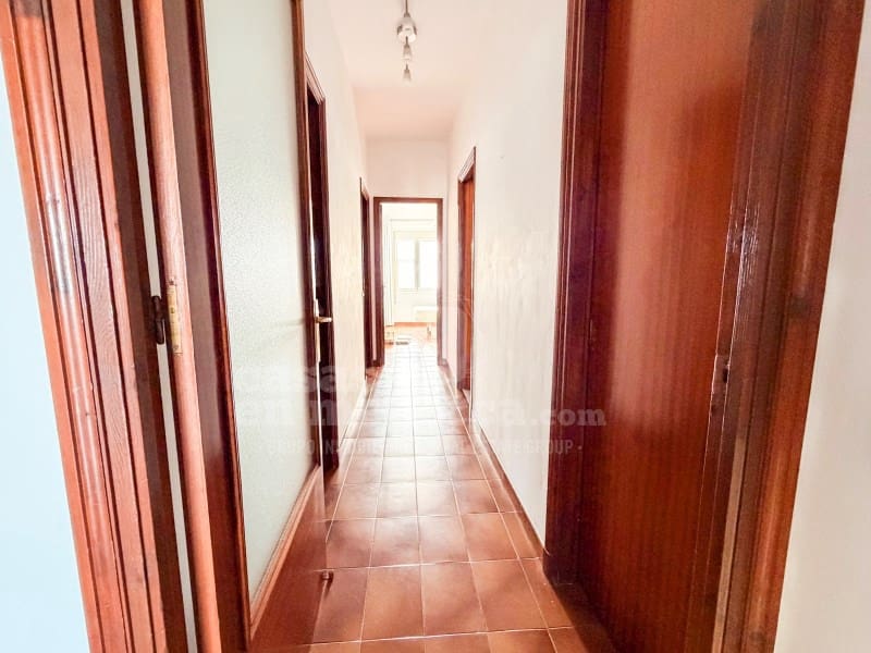 Piso de 3 habitaciones en Ciutadella de Menorca en venta - 330.000 € (Ref: 9666265)