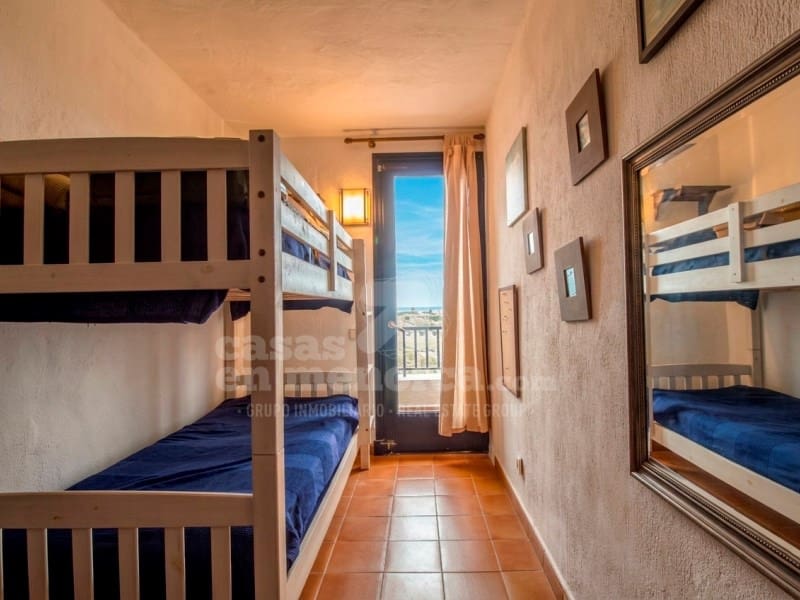 2 Zimmer Apartment zu verkaufen in Arenal d'en Castell mit Pool - 380.000 € (Ref: 9670320)