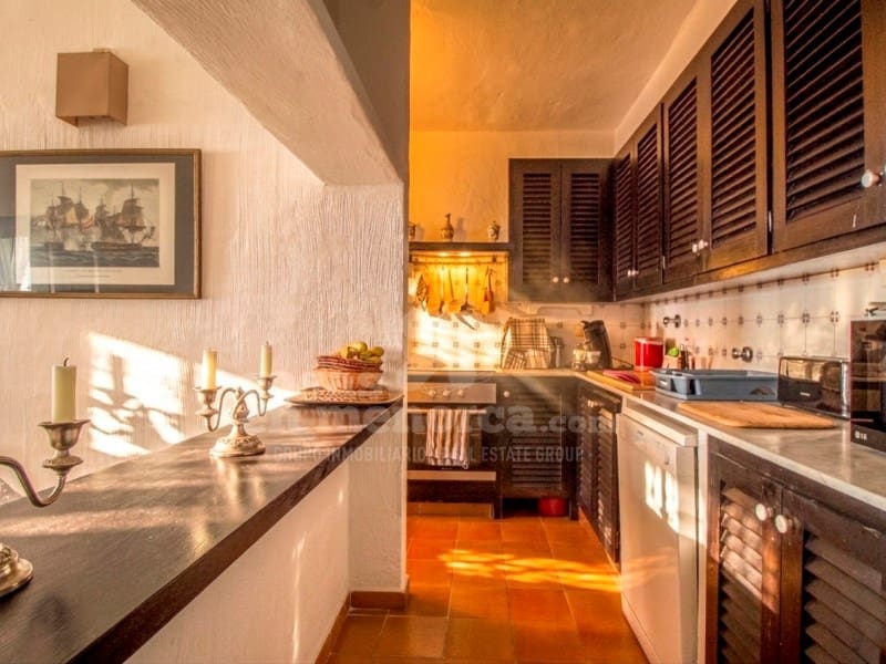 2 Zimmer Apartment zu verkaufen in Arenal d'en Castell mit Pool - 380.000 € (Ref: 9670320)