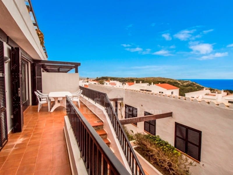 2 Zimmer Apartment zu verkaufen in Arenal d'en Castell mit Pool - 380.000 € (Ref: 9670320)