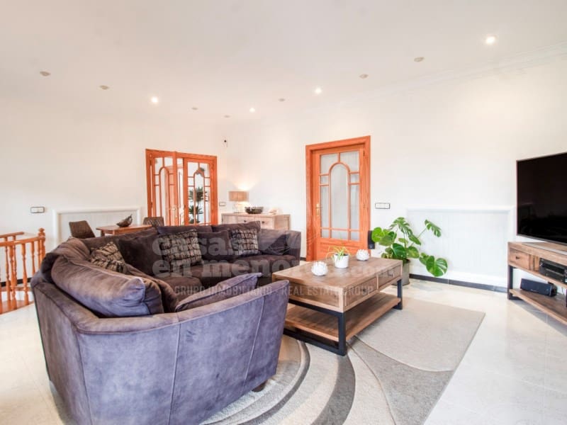 4 soveværelse Finca/Landehus til salg i Alayor / Alaior med swimmingpool garage - € 1.395.000 (Ref: 9674023)