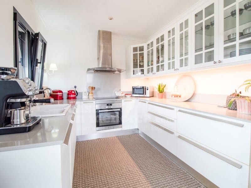 4 soveværelse Finca/Landehus til salg i Alayor / Alaior med swimmingpool garage - € 1.395.000 (Ref: 9674023)