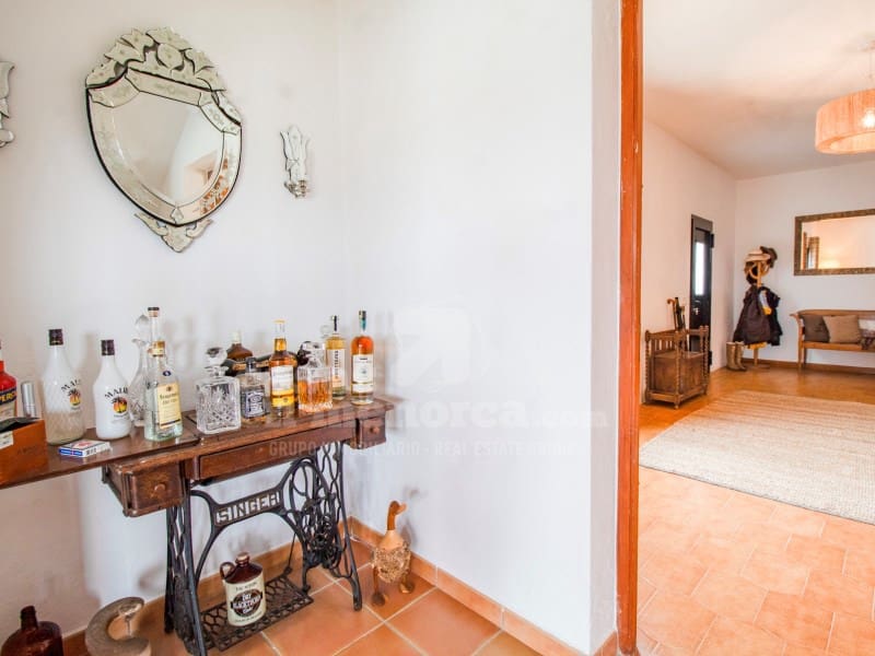 4 soveværelse Finca/Landehus til salg i Alayor / Alaior med swimmingpool garage - € 1.395.000 (Ref: 9674023)