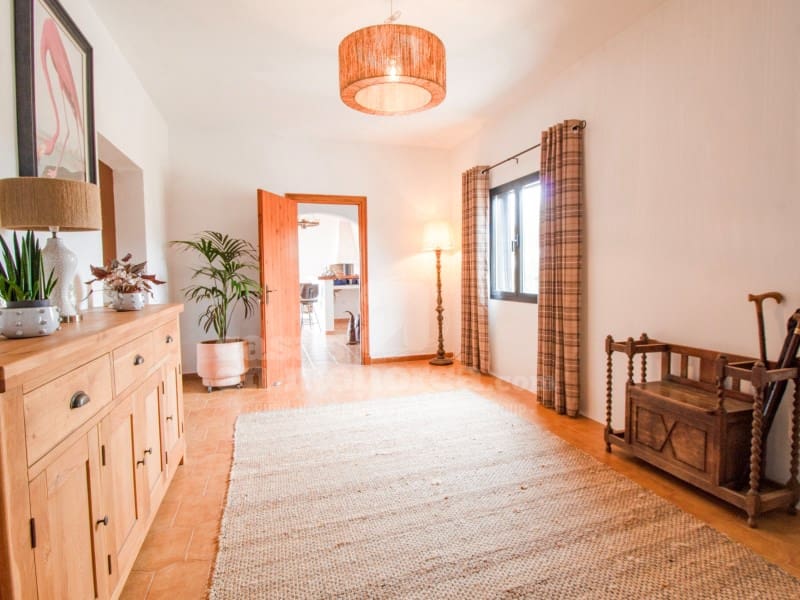 4 soveværelse Finca/Landehus til salg i Alayor / Alaior med swimmingpool garage - € 1.395.000 (Ref: 9674023)