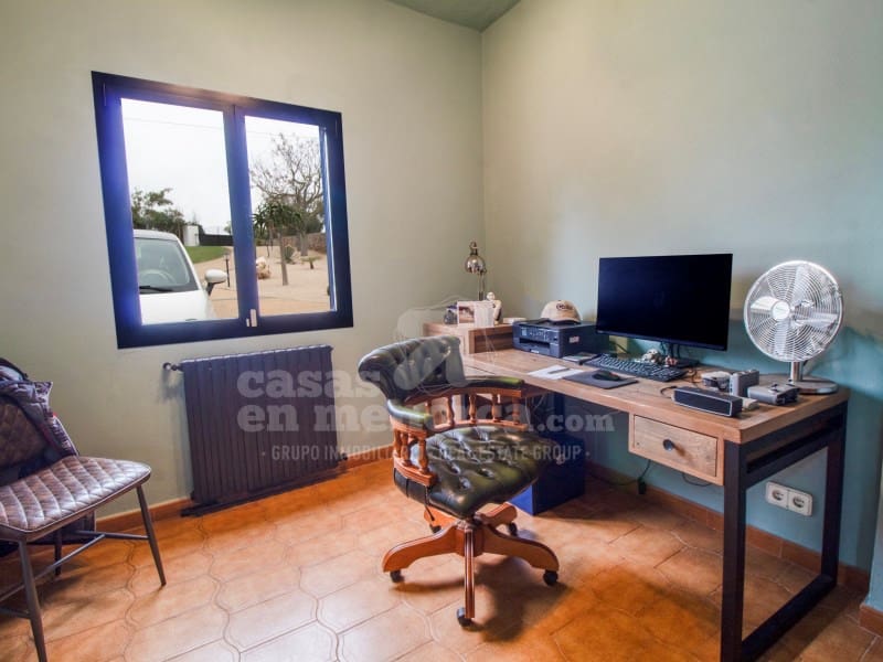 4 soveværelse Finca/Landehus til salg i Alayor / Alaior med swimmingpool garage - € 1.395.000 (Ref: 9674023)