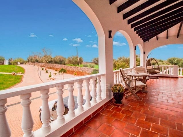 4 soveværelse Finca/Landehus til salg i Alayor / Alaior med swimmingpool garage - € 1.395.000 (Ref: 9674023)