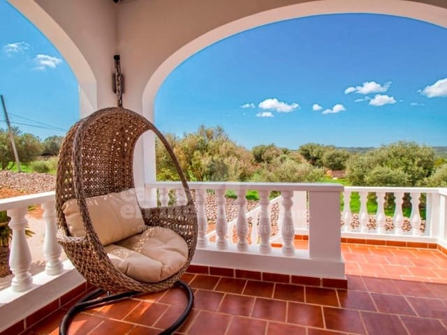 4 soveværelse Finca/Landehus til salg i Alayor / Alaior med swimmingpool garage - € 1.395.000 (Ref: 9674023)