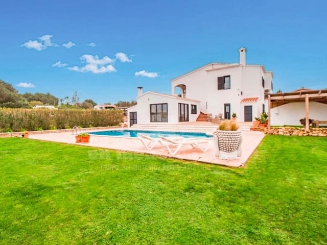 4 soveværelse Finca/Landehus til salg i Alayor / Alaior med swimmingpool garage - € 1.395.000 (Ref: 9674023)