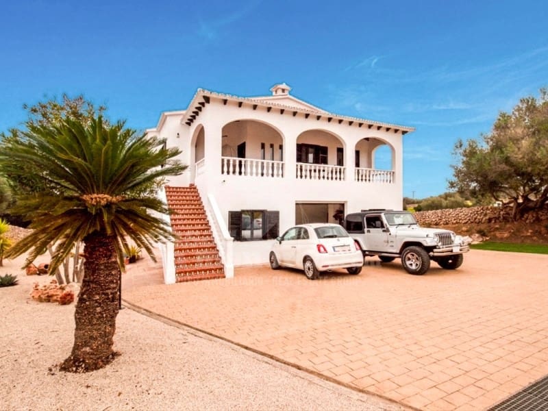 4 soveværelse Finca/Landehus til salg i Alayor / Alaior med swimmingpool garage - € 1.395.000 (Ref: 9674023)