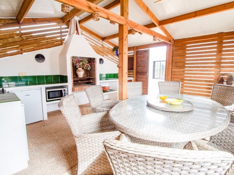 4 soveværelse Finca/Landehus til salg i Alayor / Alaior med swimmingpool garage - € 1.395.000 (Ref: 9674023)