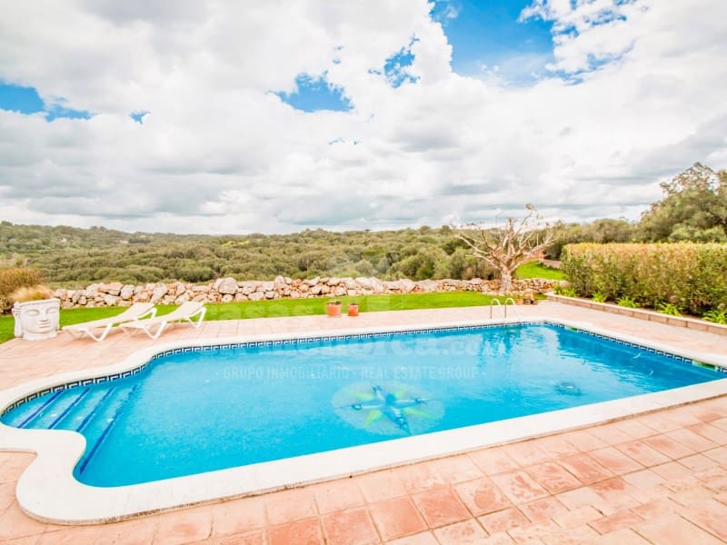 4 soveværelse Finca/Landehus til salg i Alayor / Alaior med swimmingpool garage - € 1.395.000 (Ref: 9674023)