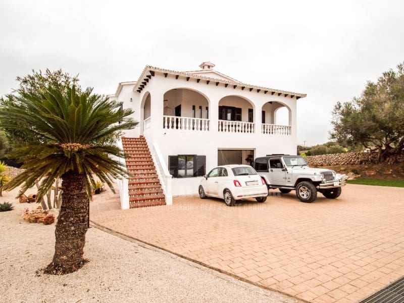 4 soveværelse Finca/Landehus til salg i Alayor / Alaior med swimmingpool garage - € 1.395.000 (Ref: 9674023)