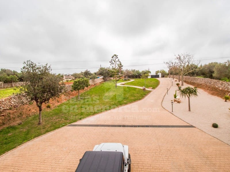 4 soveværelse Finca/Landehus til salg i Alayor / Alaior med swimmingpool garage - € 1.395.000 (Ref: 9674023)