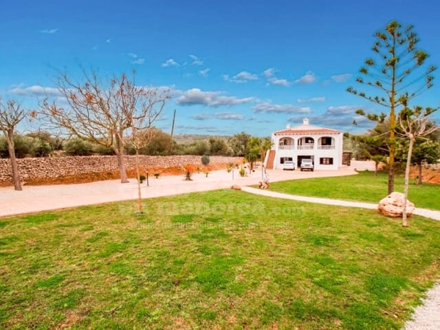 4 soveværelse Finca/Landehus til salg i Alayor / Alaior med swimmingpool garage - € 1.395.000 (Ref: 9674023)