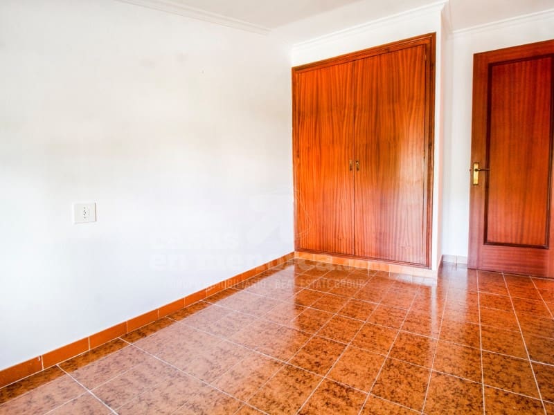 4 slaapkamer Huis te koop in Mahon / Mao - € 490.000 (Ref: 9679696)