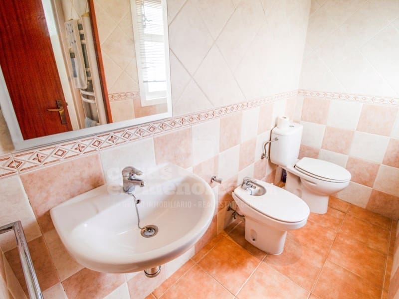 4 slaapkamer Huis te koop in Mahon / Mao - € 490.000 (Ref: 9679696)