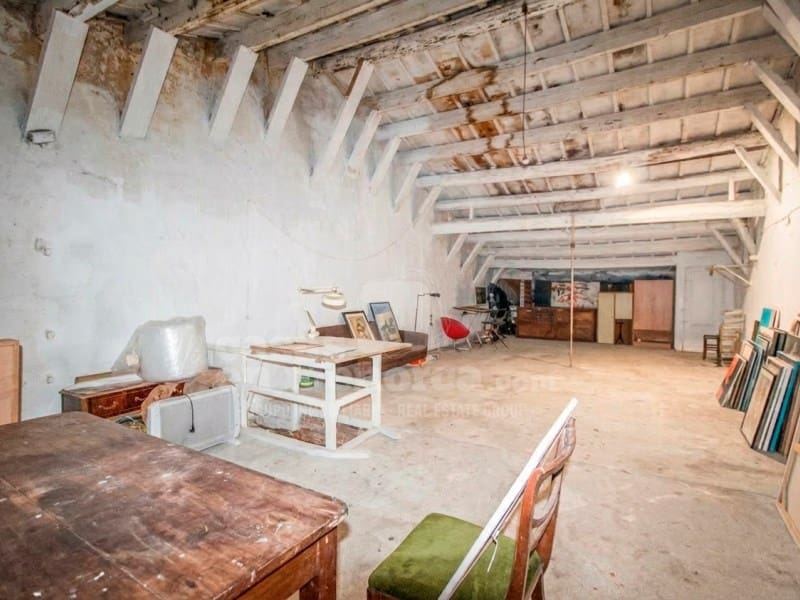 Commercial for sale in Mahon / Mao - € 695,000 (Ref: 9690392)