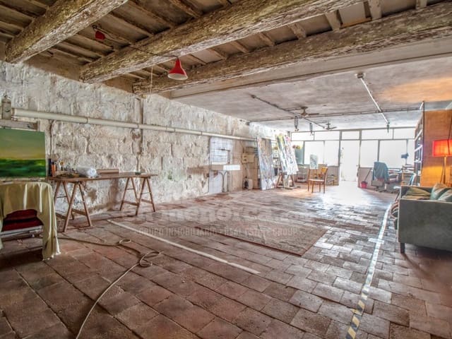 Kaupallinen myytävänä paikassa Mahón / Maó - 695 000 € (Ref: 9690392)