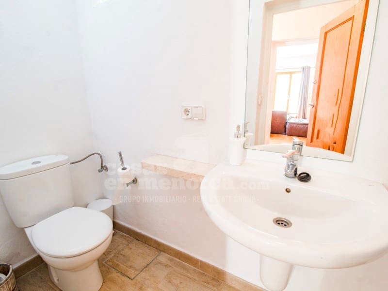 6 quarto Moradia para venda em Es Castell com piscina garagem - 1 250 000 € (Ref: 9698721)