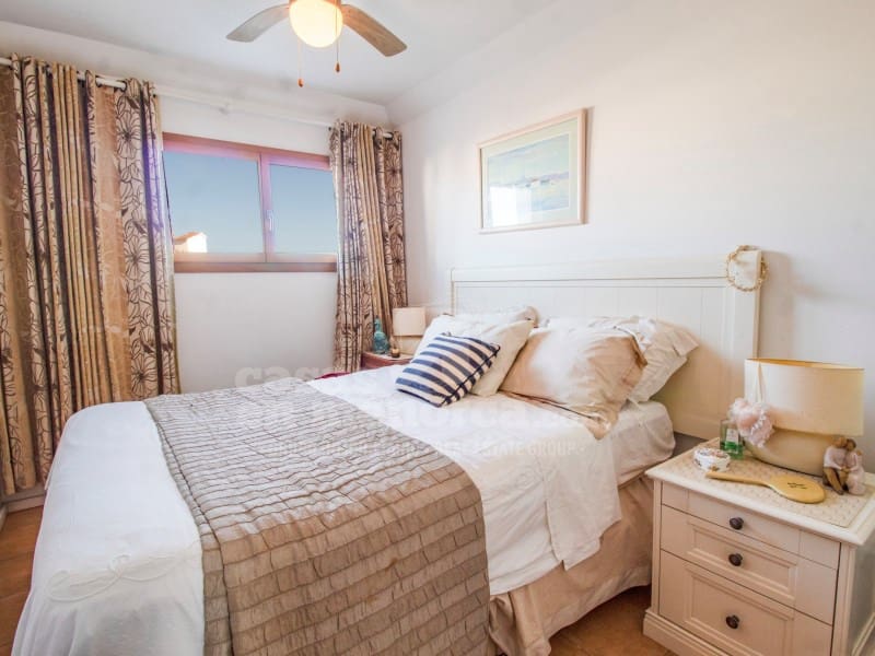 6 quarto Moradia para venda em Es Castell com piscina garagem - 1 250 000 € (Ref: 9698721)