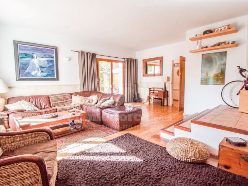 6 quarto Moradia para venda em Es Castell com piscina garagem - 1 250 000 € (Ref: 9698721)