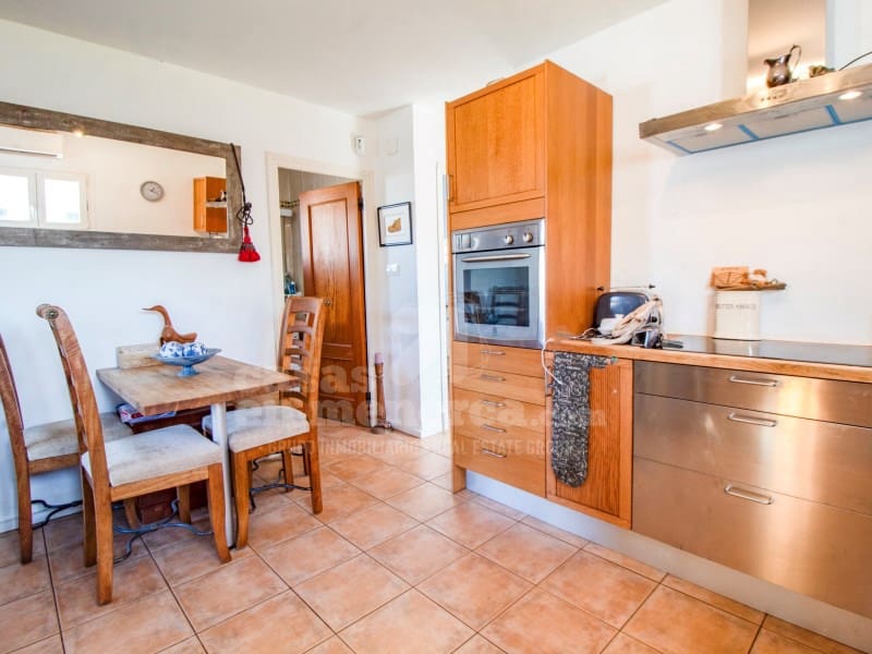 6 quarto Moradia para venda em Es Castell com piscina garagem - 1 250 000 € (Ref: 9698721)