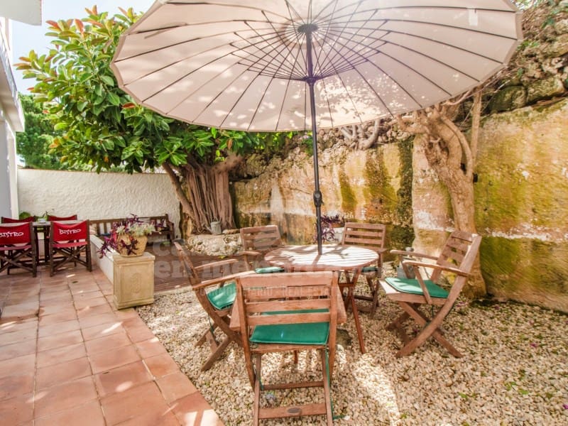 6 quarto Moradia para venda em Es Castell com piscina garagem - 1 250 000 € (Ref: 9698721)