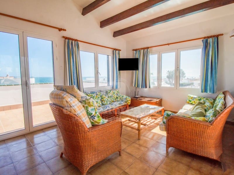 Chalet de 5 habitaciones en S'Algar en venta con piscina garaje - 875.000 € (Ref: 9726881)