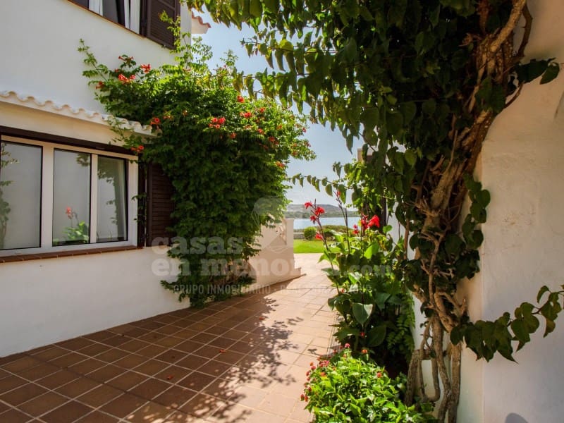 3 bedroom Apartment for sale in Es Castell with pool - € 390,000 (Ref: 9735390)