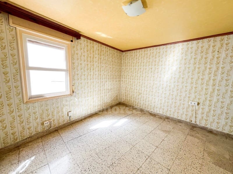 3 bedroom Townhouse for sale in Alayor / Alaior - € 215,000 (Ref: 9735391)