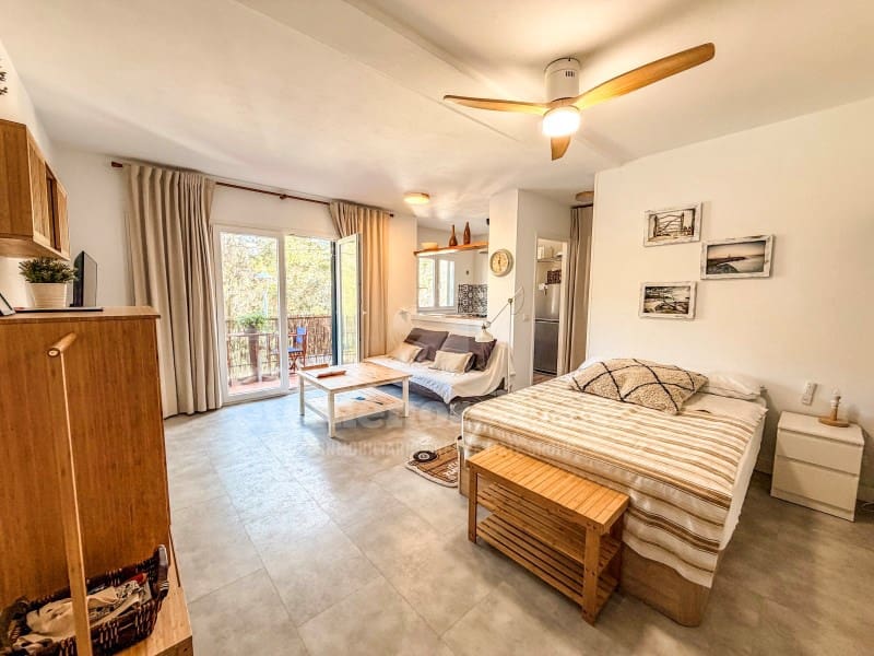 1 chambre Appartement à vendre à Cala Blanca - 235 000 € (Ref: 9735392)