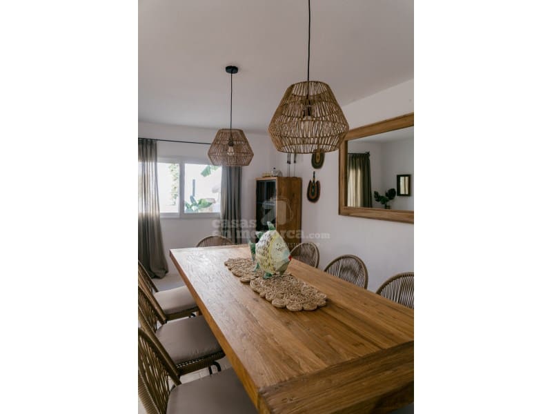 5 soveværelse Villa til salg i Es Castell med swimmingpool - € 1.200.000 (Ref: 9738396)