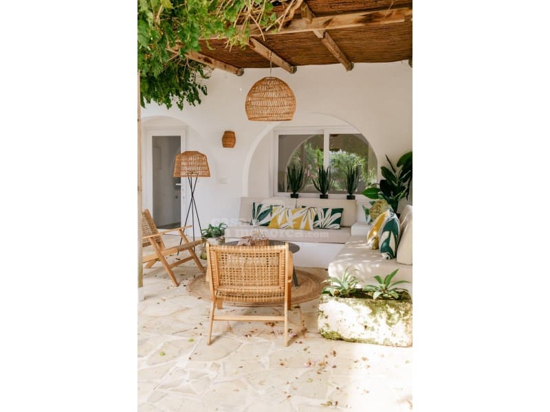 5 soveværelse Villa til salg i Es Castell med swimmingpool - € 1.200.000 (Ref: 9738396)