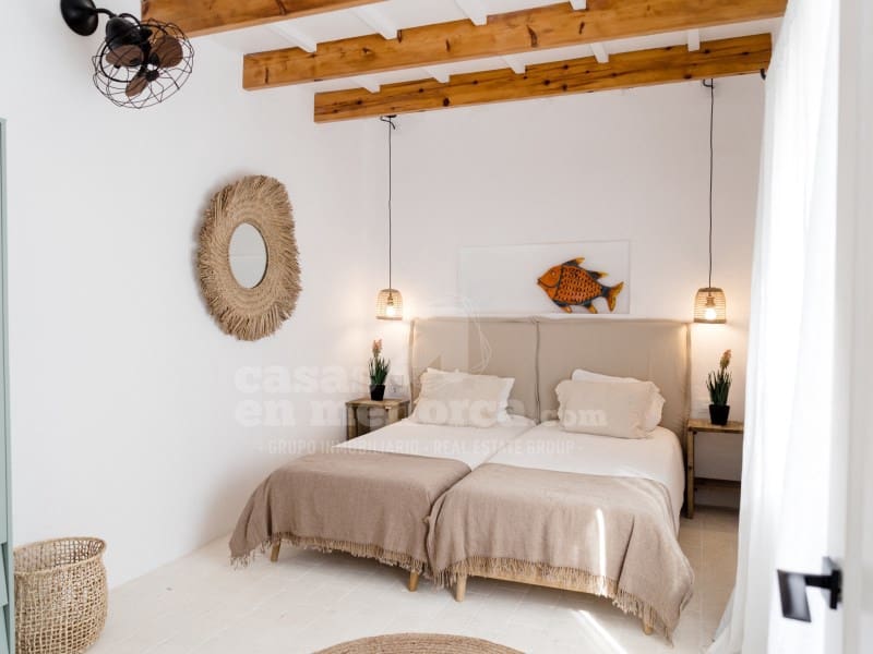 5 soveværelse Villa til salg i Es Castell med swimmingpool - € 1.200.000 (Ref: 9738396)