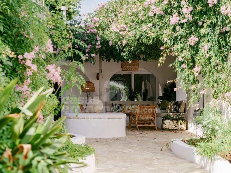 5 soveværelse Villa til salg i Es Castell med swimmingpool - € 1.200.000 (Ref: 9738396)