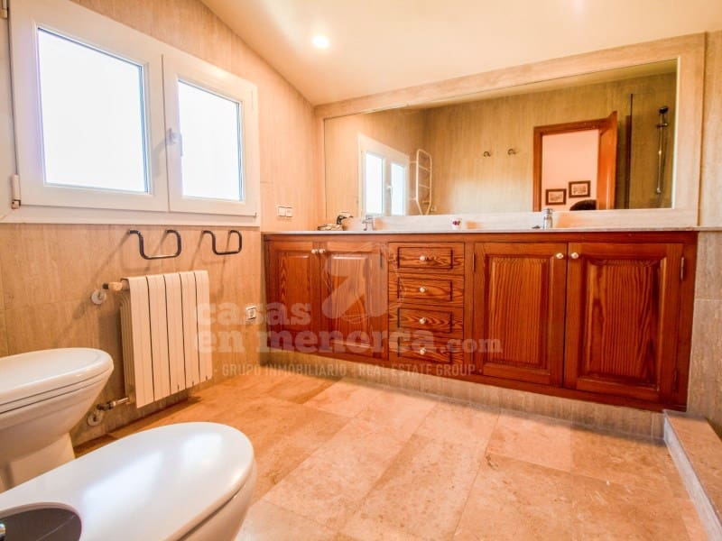 3 soverom Villa til salgs i Sa Mesquida med svømmebasseng - € 750 000 (Ref: 9755633)