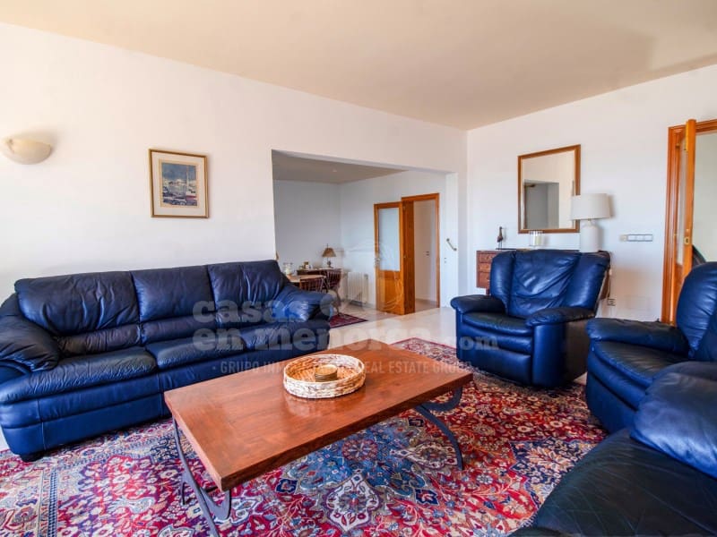 3 bedroom Villa for sale in Sa Mesquida with pool - € 750,000 (Ref: 9755633)