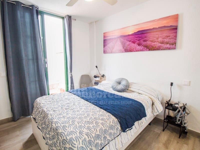 2 sovrum Lägenhet till salu i Es Castell med pool - 320 000 € (Ref: 9761830)