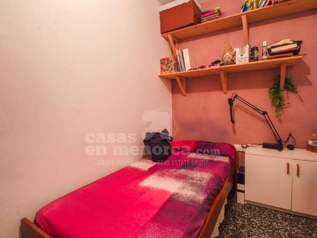 3 soveværelse Lejlighed til salg i Es Castell - € 280.000 (Ref: 9790882)