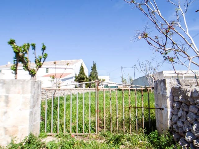 Building Plot for sale in Es Canutells, Mahón / Maó - € 180,000 (Ref: 9804160)