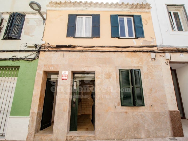 Casa de 3 habitaciones en Mahón / Maó en venta - 290.000 € (Ref: 9804161)