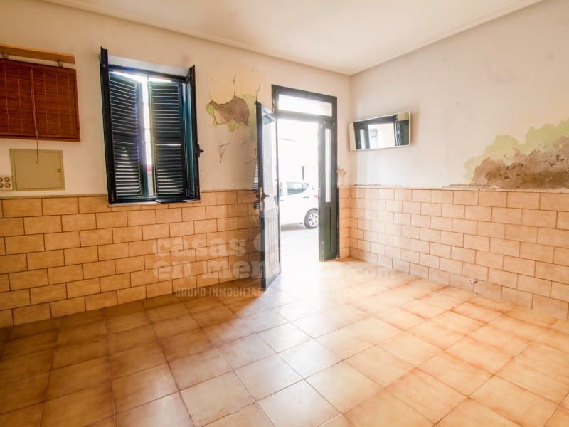 Casa de 3 habitaciones en Mahón / Maó en venta - 290.000 € (Ref: 9804161)