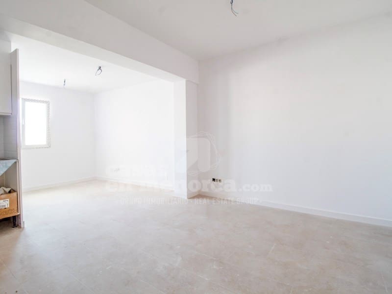3 slaapkamer Flat te koop in Mahon / Mao - € 320.000 (Ref: 9807877)
